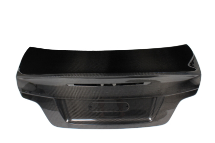 Kolfiber CSL Truck Lid till E82 och E82 1M