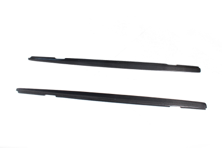 Kolfiber M-Performance Style side skirts
