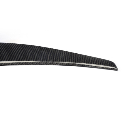 Kolfiber Bakluckespoiler till Audi A5 standard 2-drrars 2007-2016 (Coup)