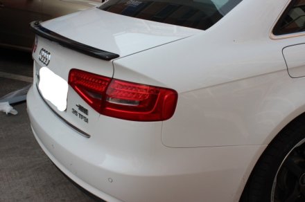 Bakluckespoiler till AUDI A4 B8 2008-2012, Passar, backlucka utan intergrerad spoiler