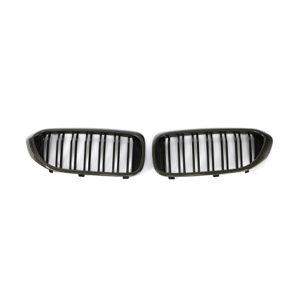 Kolfiber grill med mattsvarta ribbor till BMW 5 Serie, G30, G31, G38 och F90 (Ej LCI)