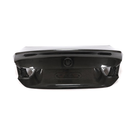 Dry Kolfiberlucka till BMW 4-Serie, F32 och F82 M4